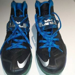 Mens size 14 LeBron Zoom Soldier PP  609679-002